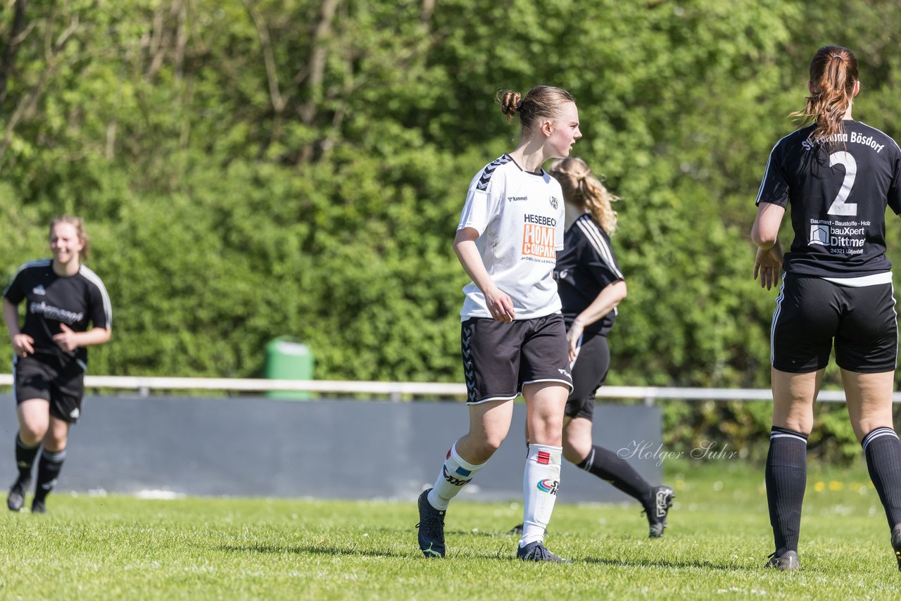 Bild 269 - F SV Henstedt Ulzburg - SV Fortuna Boesdorf : Ergebnis: 3:1